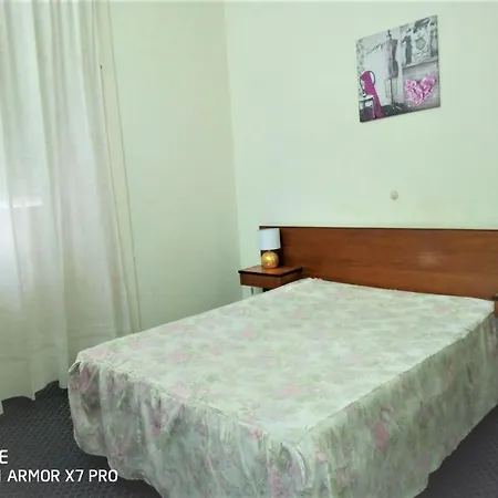 D. Carlos Residencial 칼다스하이냐
