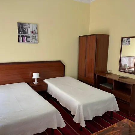 Pensión D. Carlos Residencial 3*
