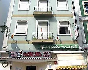 D. Carlos Residencial 3* カルダス・ダ・ライーニャ