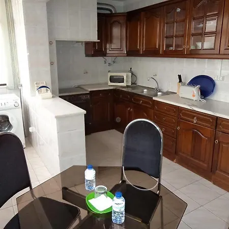 D. Carlos Residencial カルダス・ダ・ライーニャ