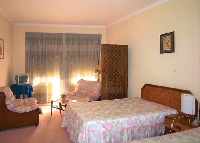 D. Carlos Residencial ゲストハウス