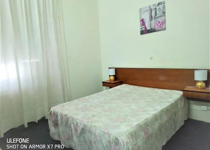 D. Carlos Residencial カルダス・ダ・ライーニャ