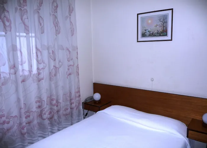 D. Carlos Residencial ゲストハウス