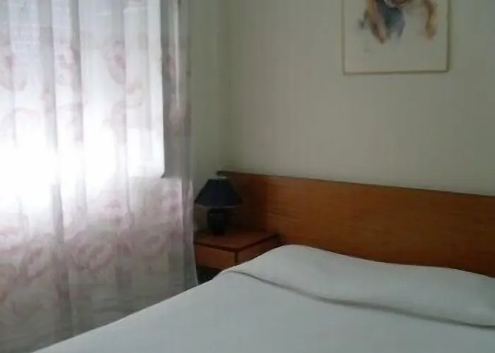 D. Carlos Residencial ゲストハウス カルダス・ダ・ライーニャ