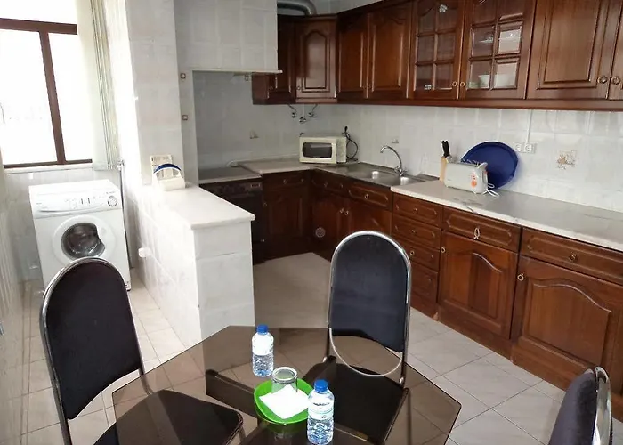 D. Carlos Residencial カルダス・ダ・ライーニャ